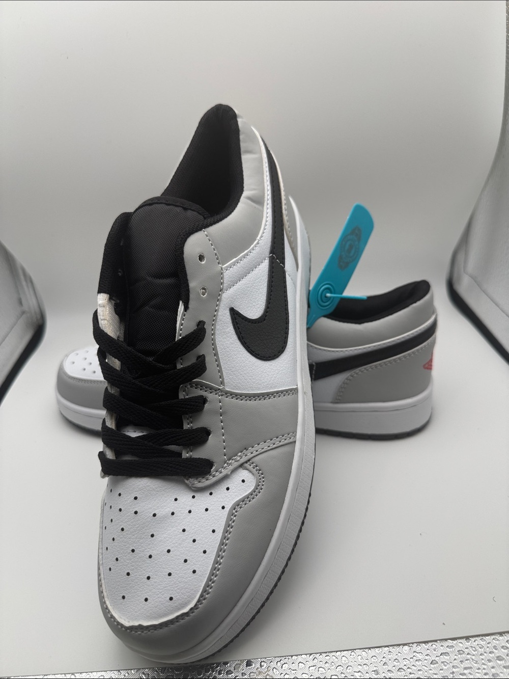 Men's Low-Top Sneakers in White, Black & Gray